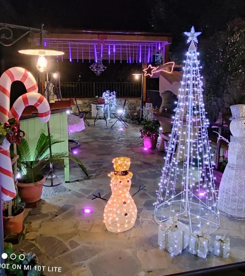 Casa Vacanze Family Albisola Superiore Exterior foto